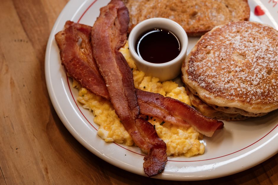 Breakfast food, representative of the kind of dishes served
