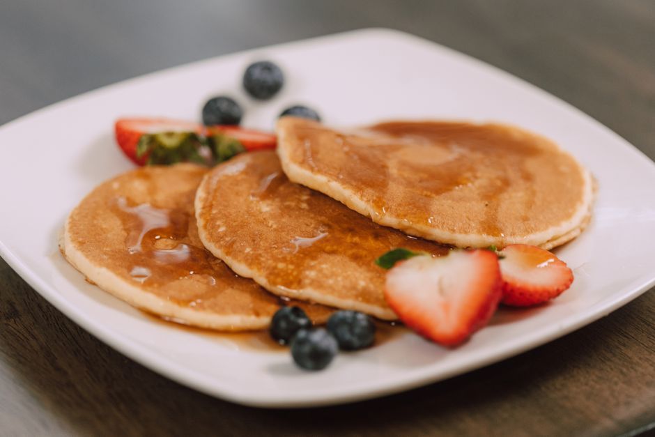 Breakfast food, representative of the kind of dishes served