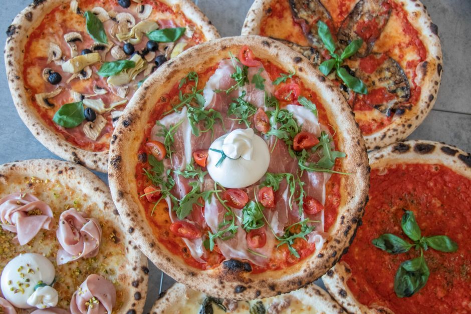 Pizza food, representative of the kind of dishes served